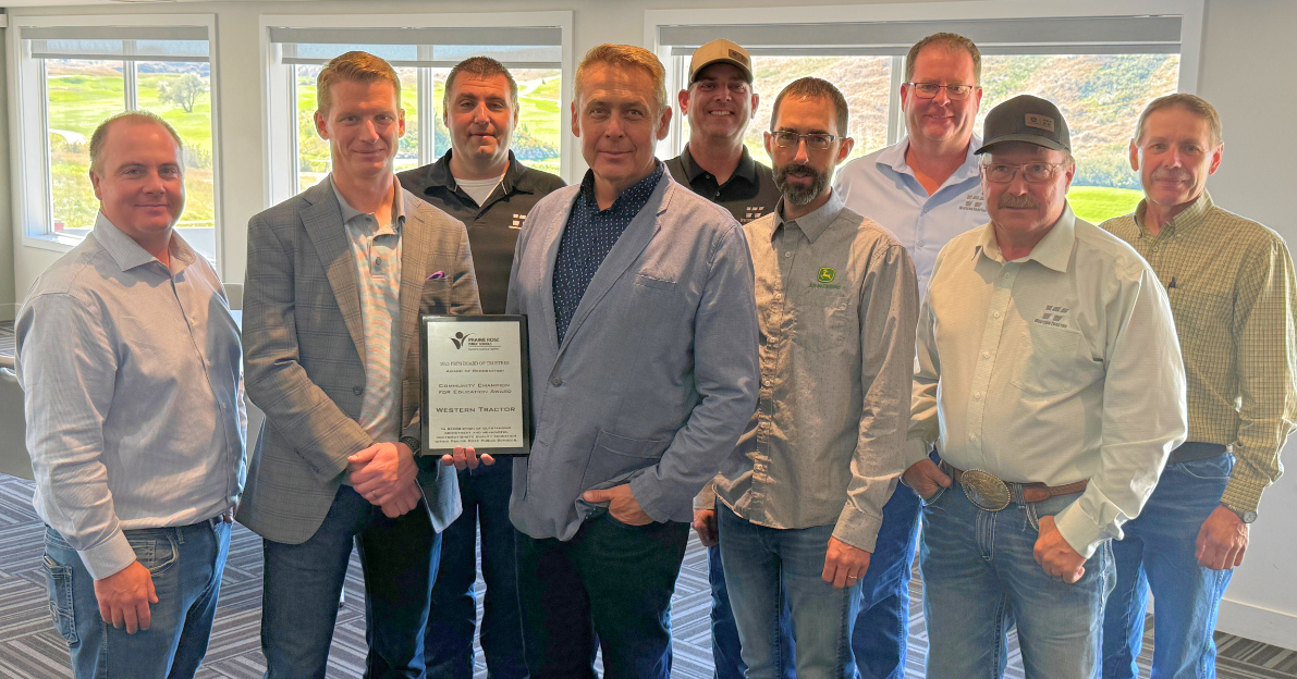 Community Champion WTractor NEWS